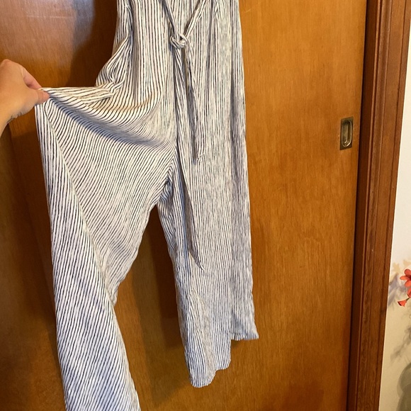 Jump suit - Picture 2 of 5